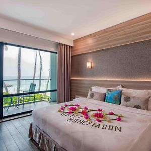 Honeymoon Room